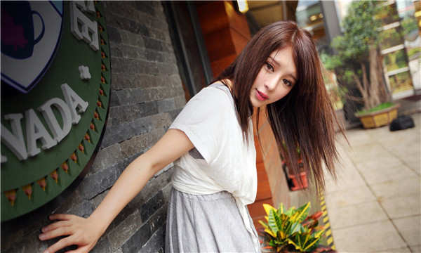 法库想找一个女性生孩子给报酬-｛找个女人生孩子多少钱｝